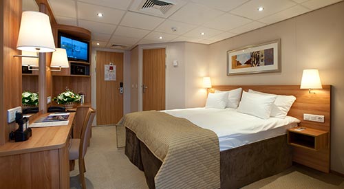 Viking River Cruises Viking Sineus Accommodation Deluxe DX.jpg